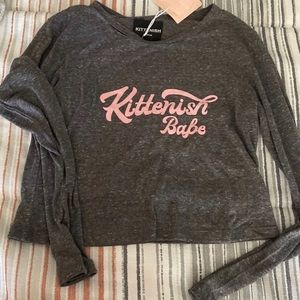 Kittenish Long sleeve cropped tee